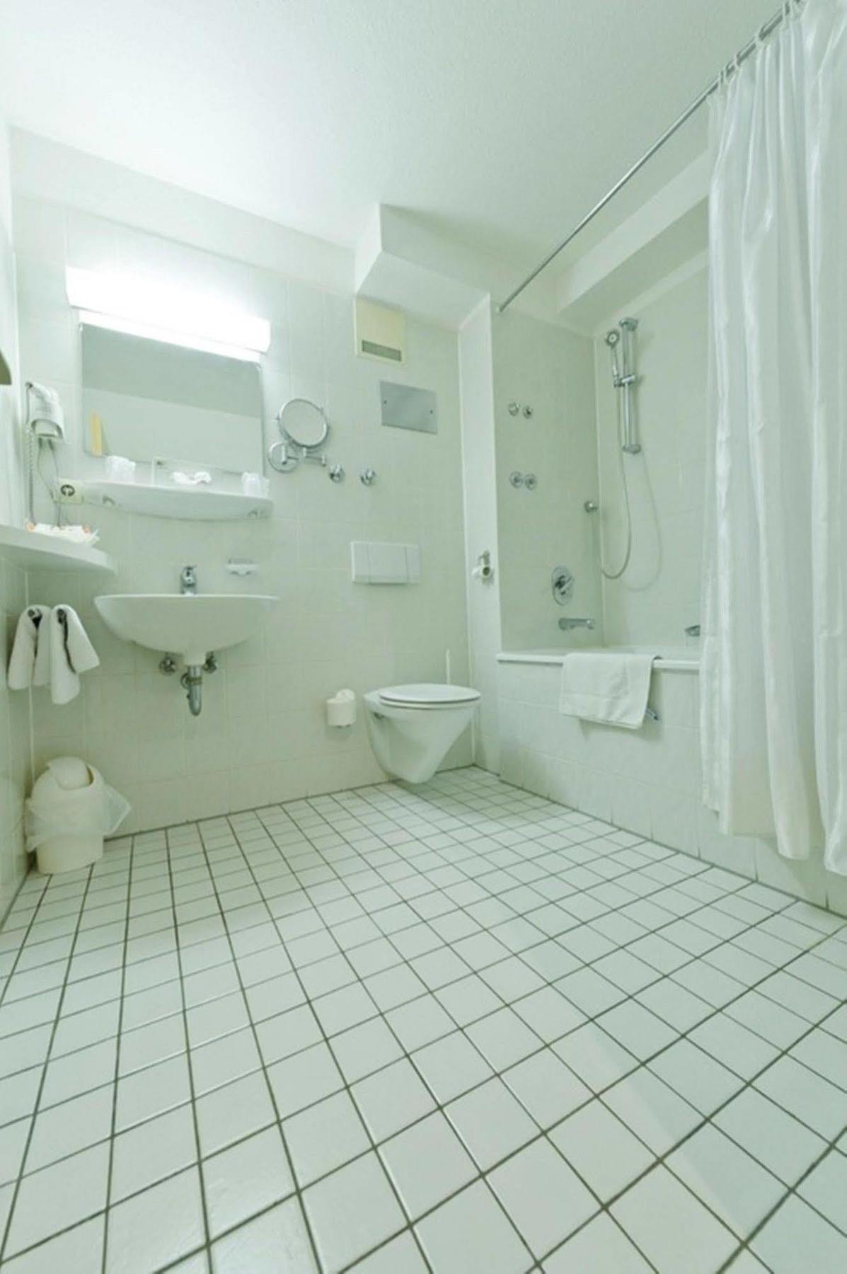 Hotel Domino Stuttgart Extérieur photo